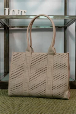 Borsa a spalla traforata beige con manici Lancetti LL25S-253-1
