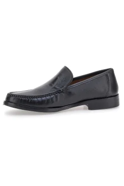 Mocassini Neri in Pelle Claremorris 564