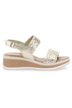 Sandali beige con intrecci brillanti e zeppa bassa Pittarello Class 12277