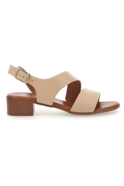 Sandali Beige con Tacco Basso e Tomaia in Pelle PITTARELLO LOOK 243080
