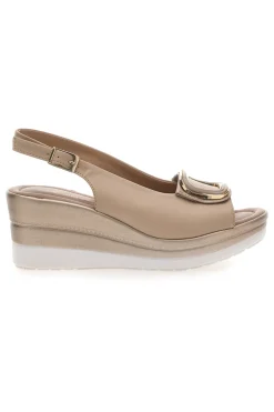 Sandali beige con zeppa e maxi fibbia Pittarello Look MK3197352