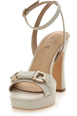 Sandali Bianchi con Plateau e Tacco Alto e Dettaglio Dorato Mon Dieu B075Q82