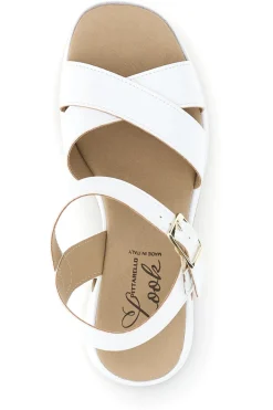 Sandali bianchi con tacco Pittarello look MK3557C435