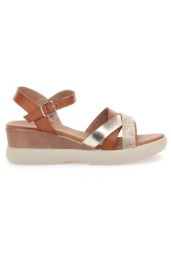 Sandali marroni con zeppa bassa e fasce incrociate PITTARELLO SUN FW10172