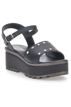 Sandali Neri Con Borchie sulla Tomaia in Pelle PITTARELLO LOVE 3553101