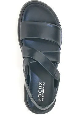 Sandali neri con fasce incrociate Pittarello Focus 28068IN
