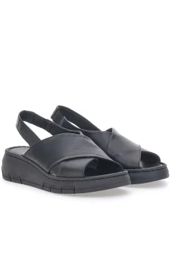 Sandali Neri con Tomaia in Pelle e Soletta Morbida PITTARELLO FOCUS 3315579