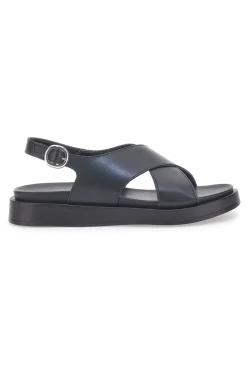 Sandali neri in pelle design minimal Pittarello Focus 28058
