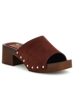 Sandalo bordeaux con tacco e borchie Pittarello Must Have 11934