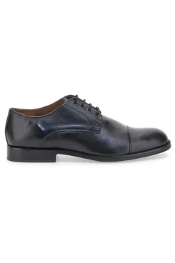 Scarpe Stringate in Vera Pelle Claremorris 566