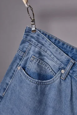 Shorts in Jeans Baggy 5 Tasche Boardman 111