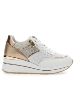 Sneakers bianche con dettagli oro rosa e zeppa Inblu 486IN