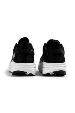 Sneakers nere leggere con lacci Fila Retron