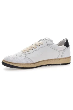 Weiße Leder-Sneaker mit schwarzen Details von Pittarello Plus Aurelius, Made in Italy.