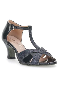 Die ersten 5202 schwarzen Tanzschuhe