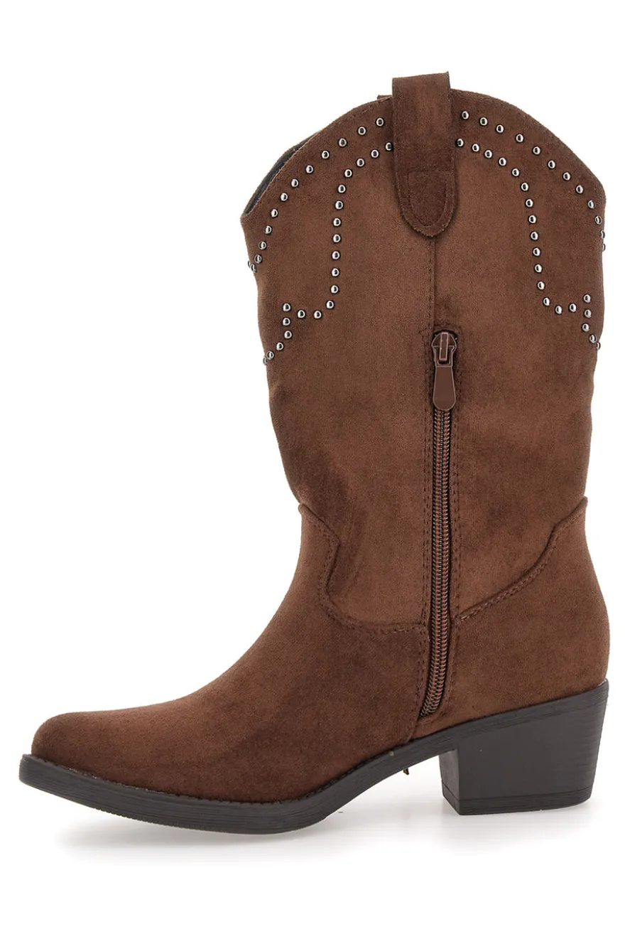 Die ersten braunen Cowboystiefel P637 mit Fransen und Nieten