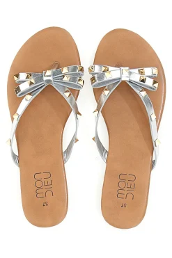 Flip-Flops mit silberner Schleife und Nieten MON DIEU PREA842