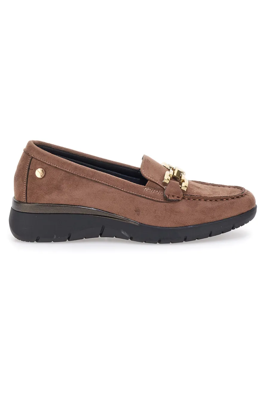 Mocassini Marroni Effetto Suede Con Catenina INBLU IC020042