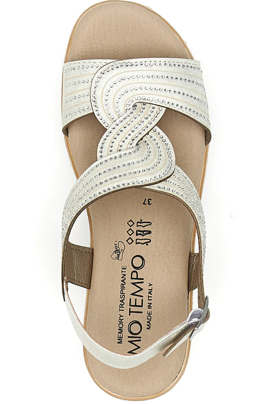 Sandali beige con fasce incrociate e strass MIO TEMPO LR242939