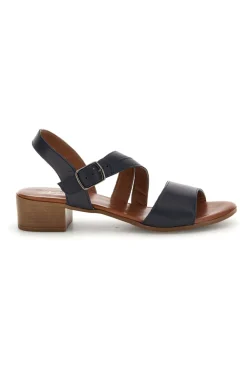Sandali blu in vera pelle Pittarello look 243050