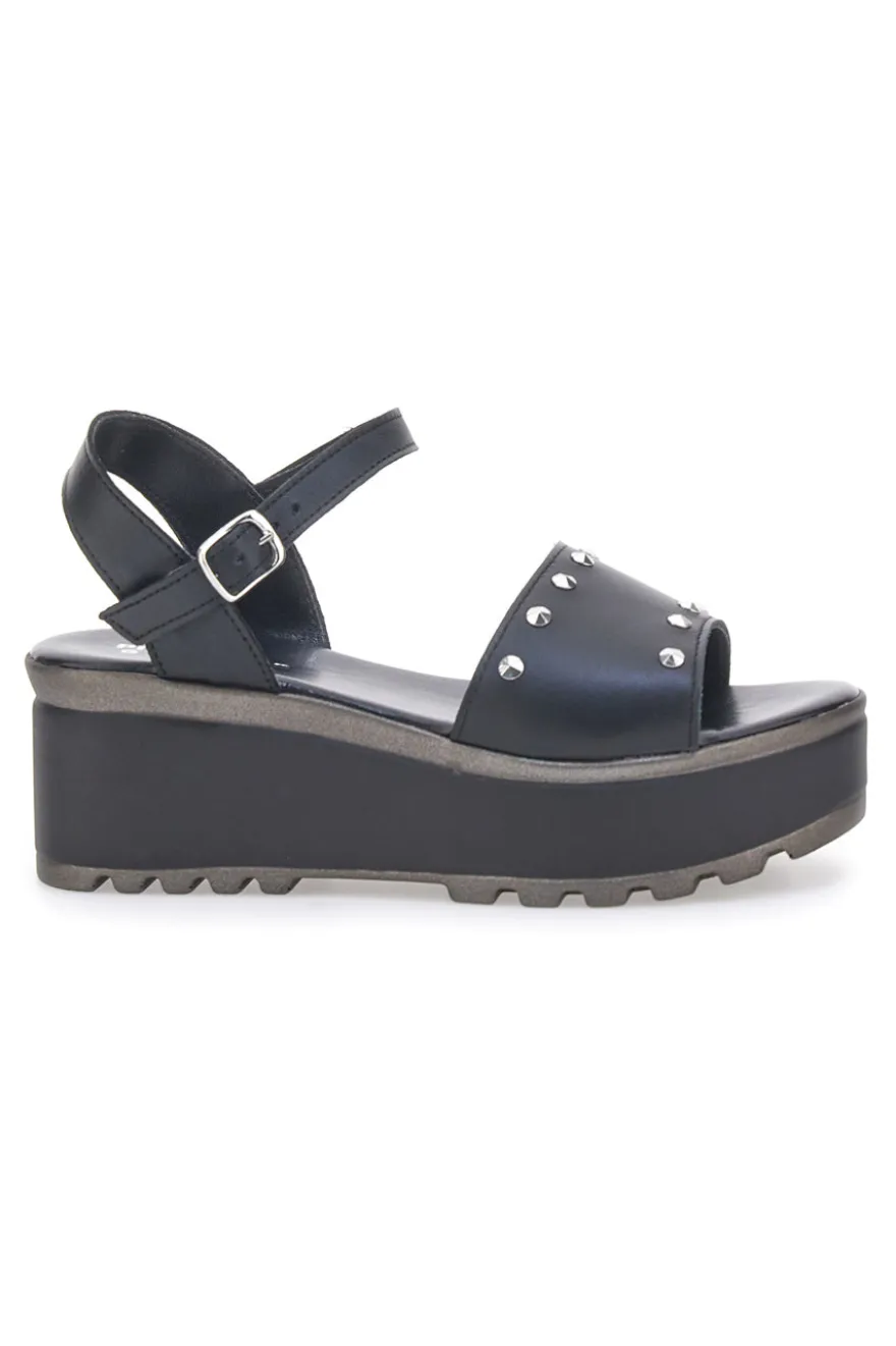 Sandali Neri Con Borchie sulla Tomaia in Pelle PITTARELLO LOVE 3553101