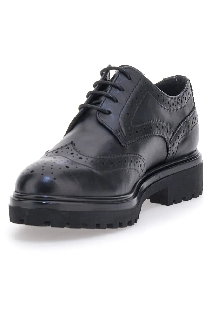 Schnürschuhe im englischen Stil mit Schnürsenkeln PLOCADI 1555