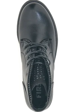 Schwarze Stiefeletten The First P630 mit Ton-in-Ton-Nieten