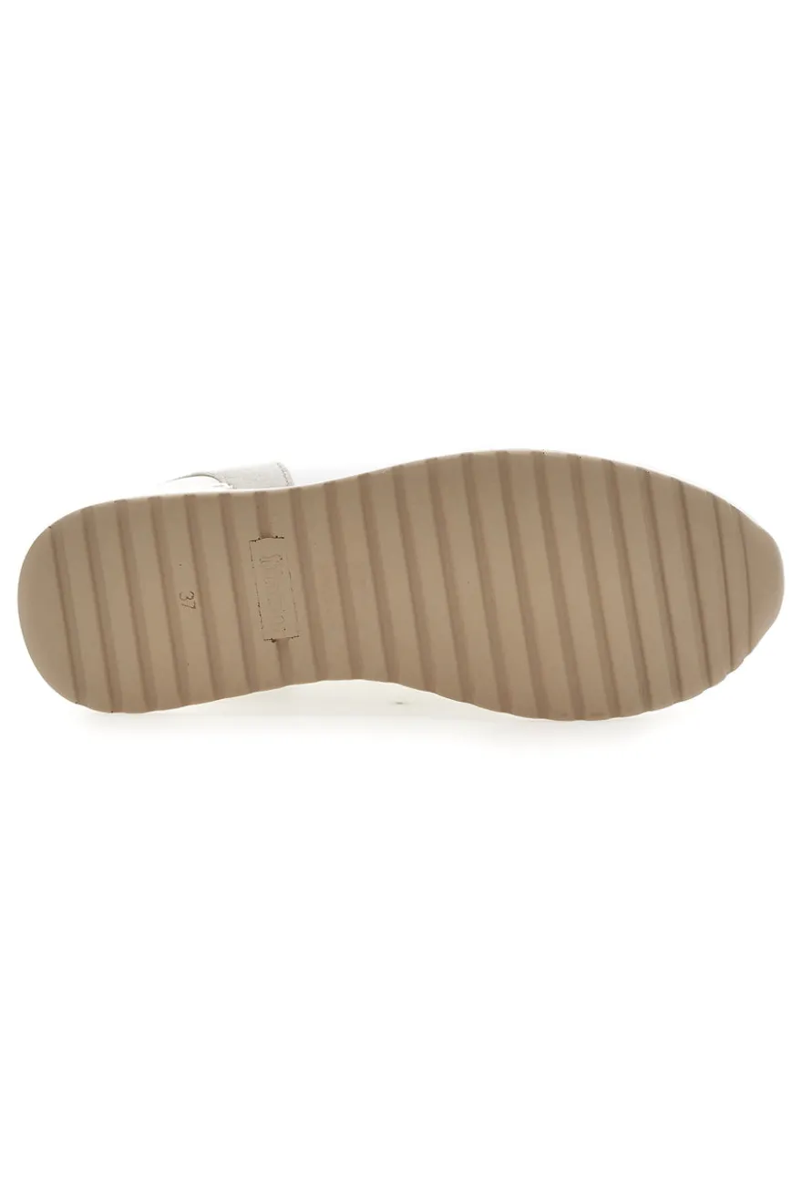 Sneakers bianche traforate con dettagli oro e zeppa Inblu 478IN