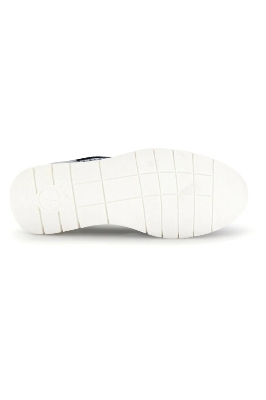 Sneakers blu traforate con arch support in vera pelle Prima riga 182082