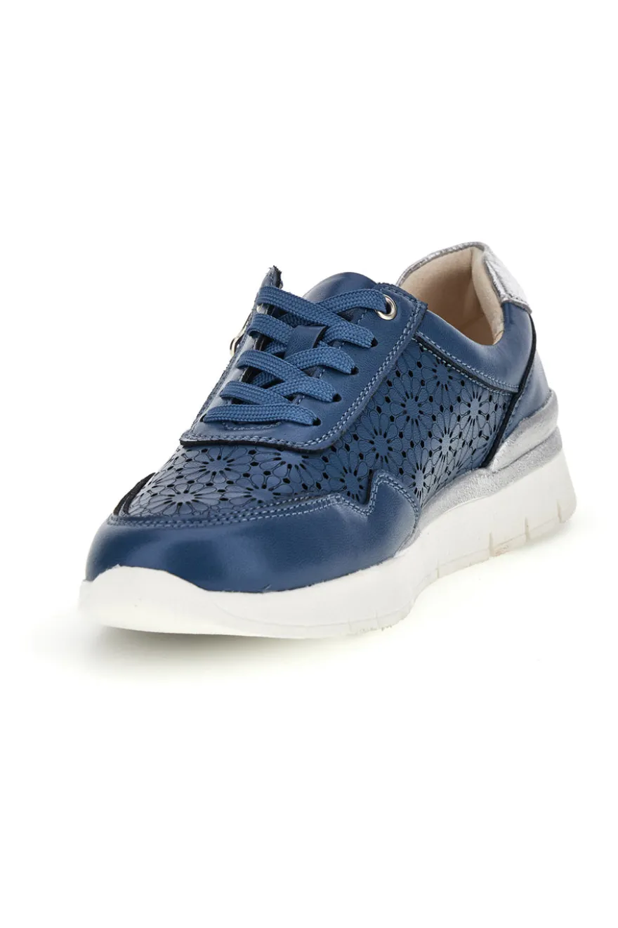 Sneakers blu traforate con arch support in vera pelle Prima riga 182082