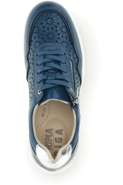 Sneakers blu traforate con arch support in vera pelle Prima riga 182082