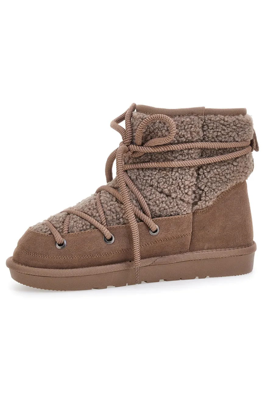 Stivaletti Doposci marroni con pelo e inserti in tessuto teddy e lacci Mon Dieu L1215
