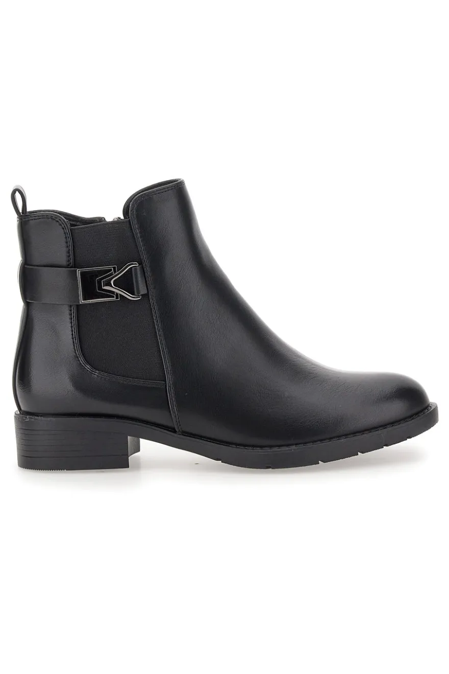 The First P623 Niedrige schwarze Stiefeletten mit seitlicher Schnalle