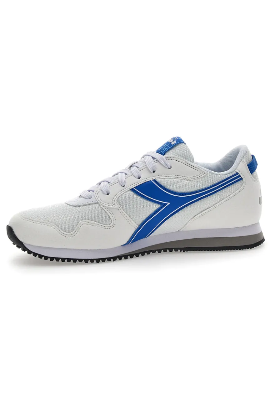 Weiße Turnschuhe mit blauem Diadora Skyler Athletic Frieze